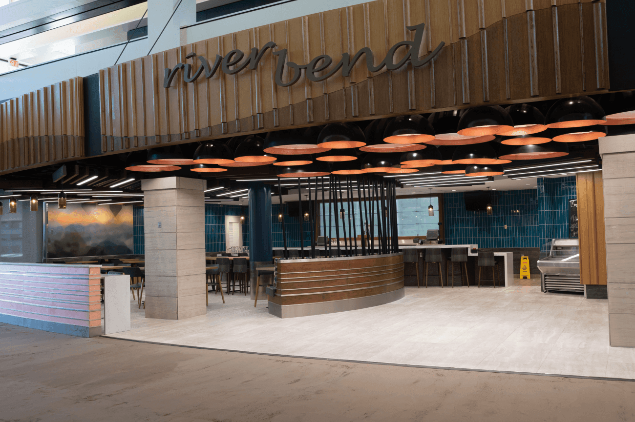 Riverbend Bar & Grill - Image 2