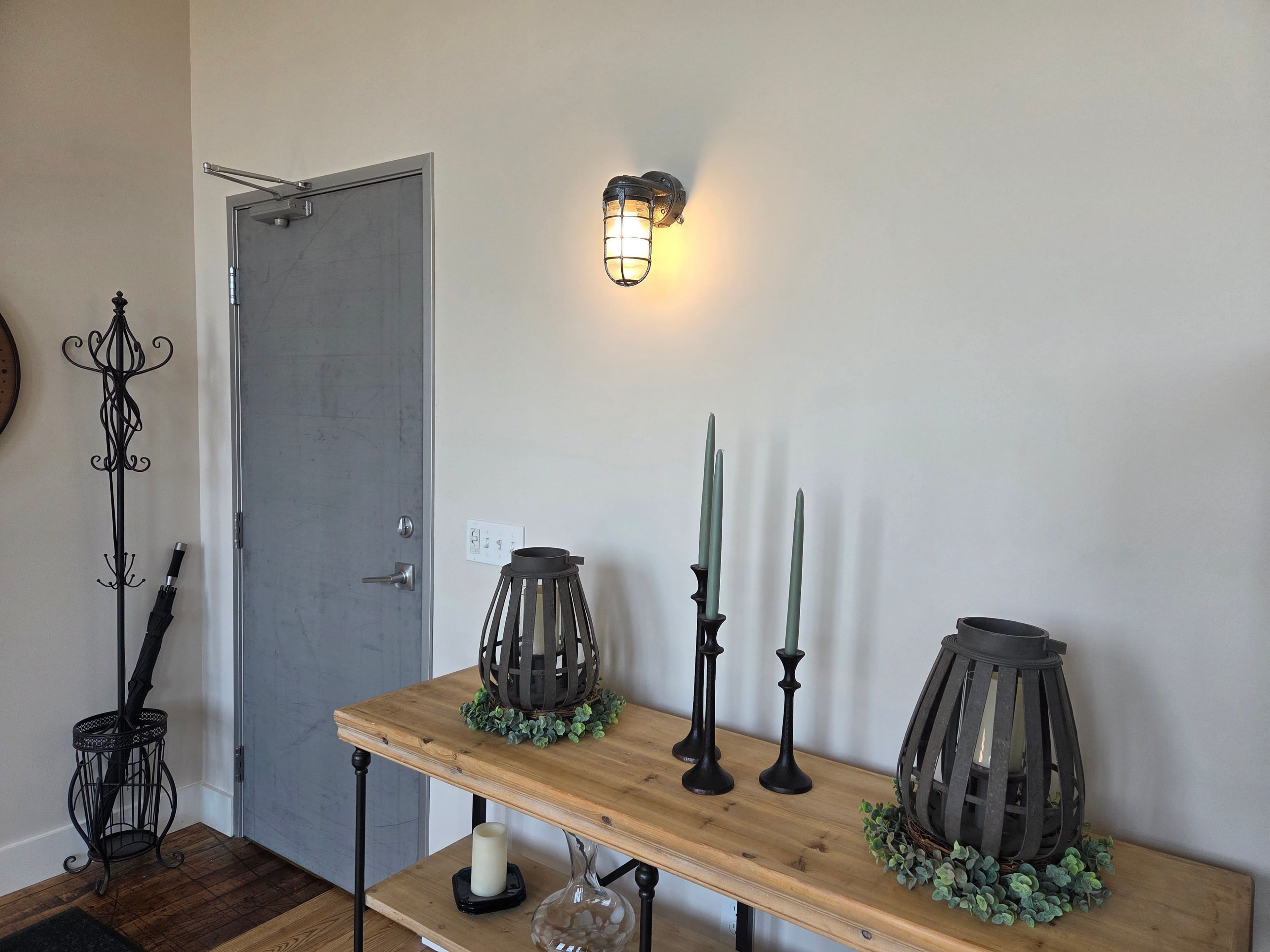 VW VWB - Wall Mount - View 10