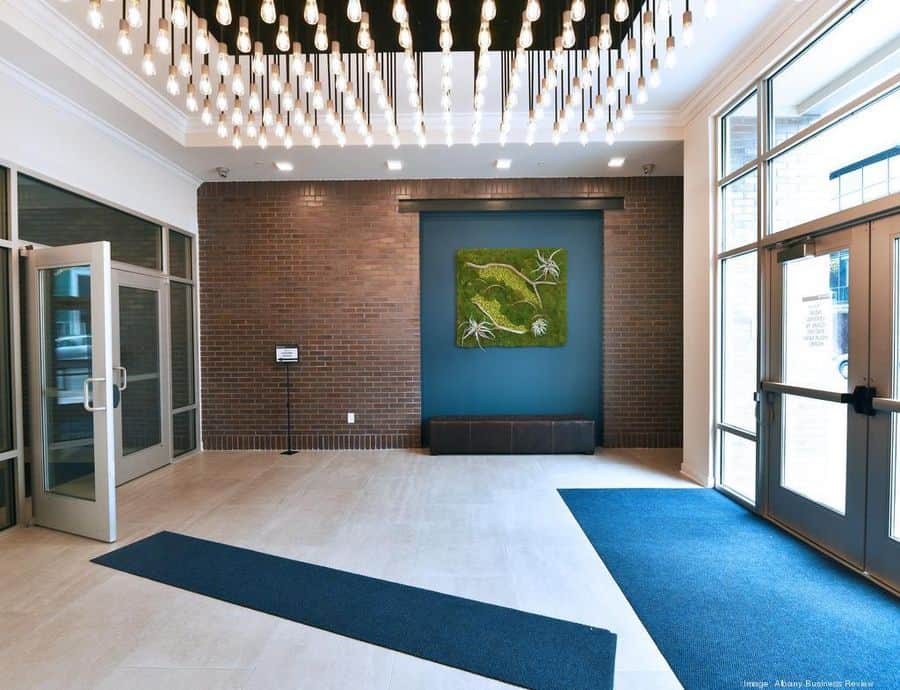 LeLuce - alternate view