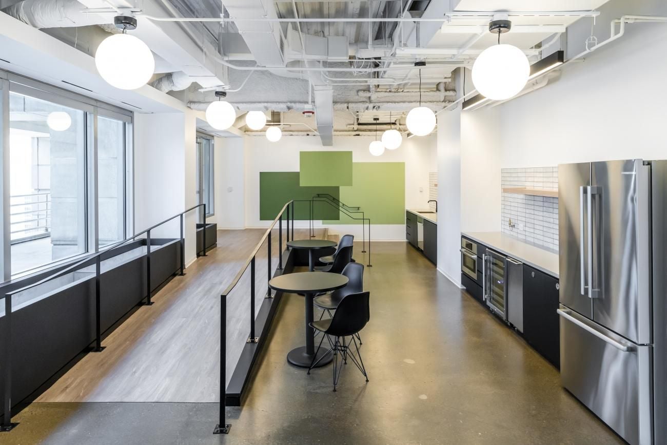 One North Franklin - Image 3