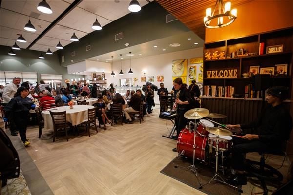 L'École technique Est - Image 1