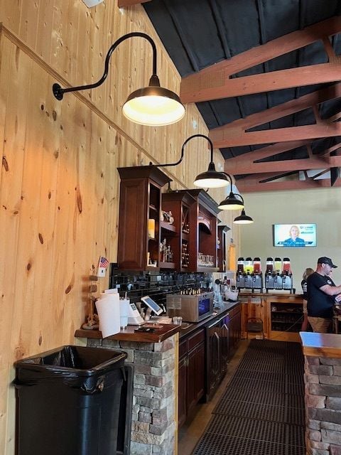 Stonegait Winery - Image 3