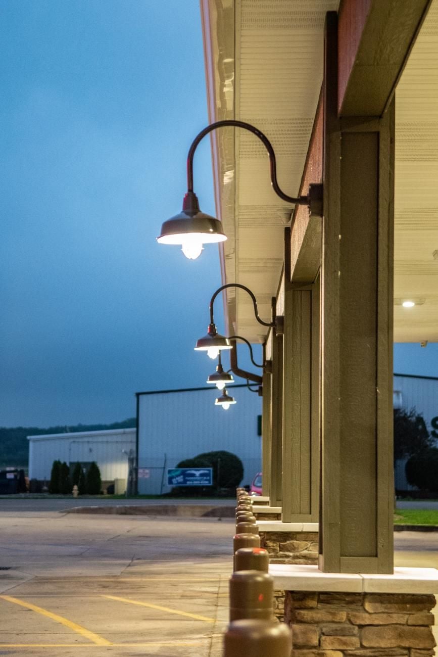 County Fair Gas Station - Image 4