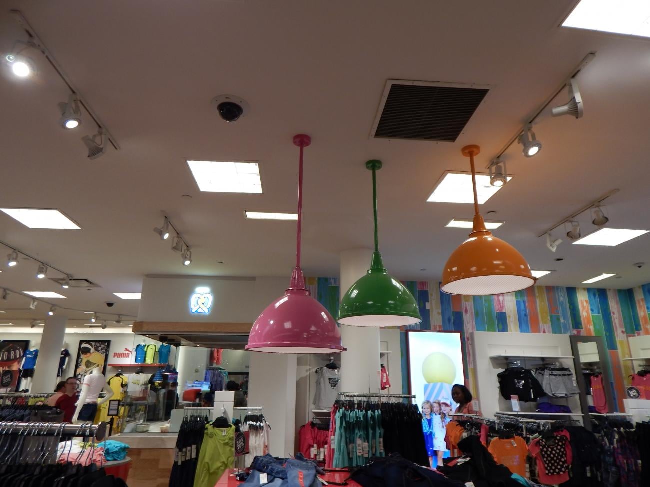 Guess - Image 3