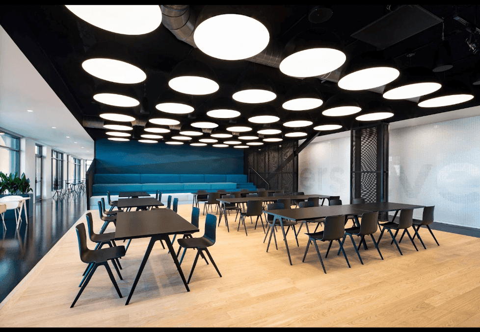 L'édifice Yext - Image 1