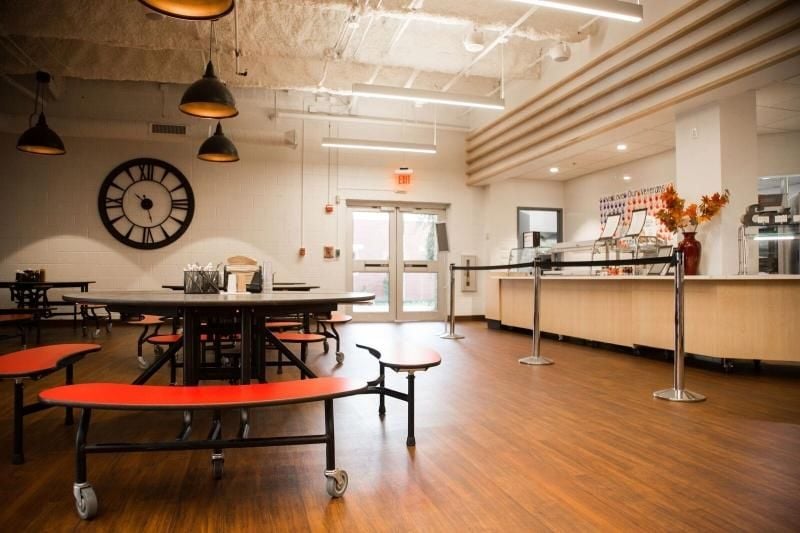 Cape Henry Collegiate - Image 2